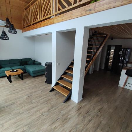 Miedzy Drzewami Villa Biecz Bagian luar foto